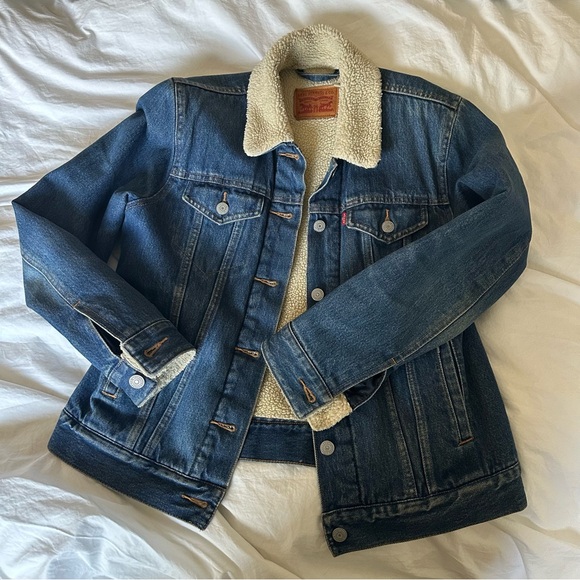 Levi’s Jean Jacket - Picture 1 of 6